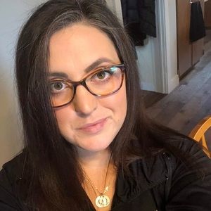 Meet your Posher, Katelyn